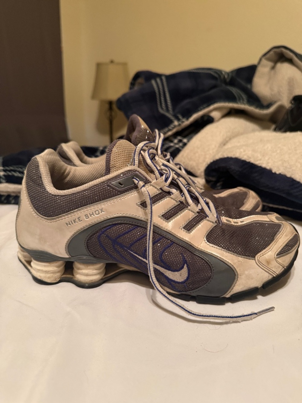Nike Shox Running Shoes in Beige and Navy size 9.5